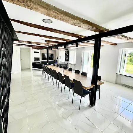 D'ozange Vakantiehuis Veyrieres (Correze)