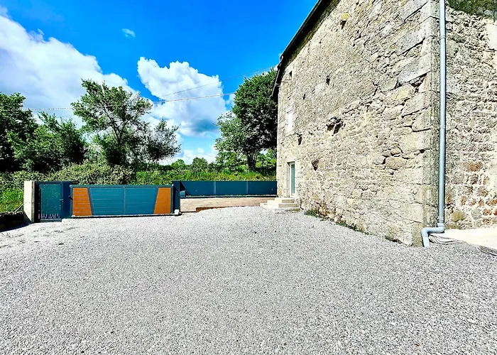 D'ozange Дом отдыха Veyrieres (Correze)